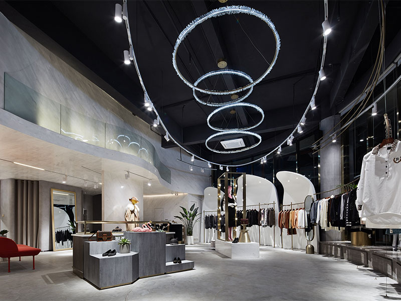 《名模》女裝店裝修設計風格